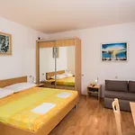 Apartment Bibijana *